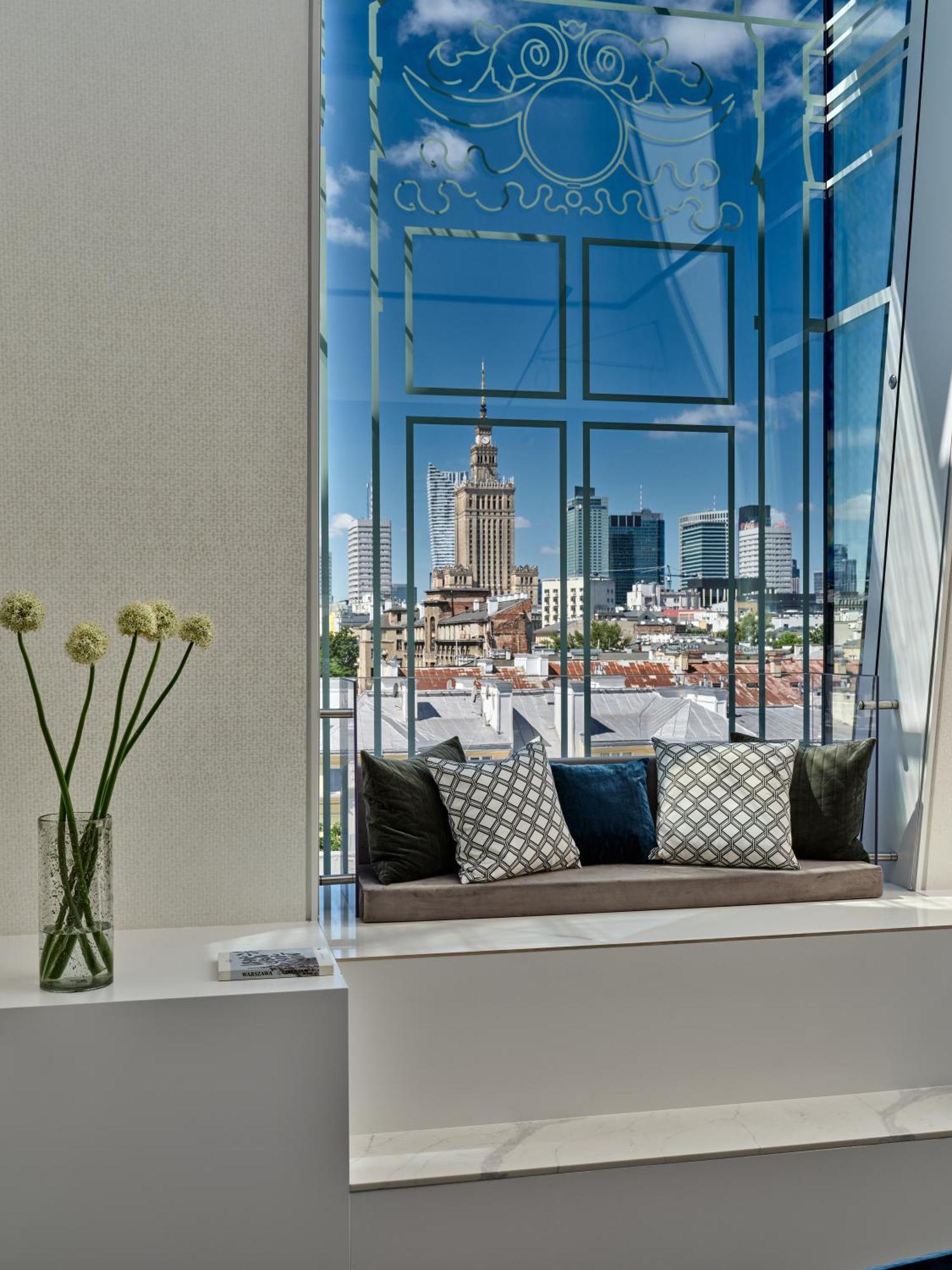 Indigo Nowy świat, An Ihg 4* Warszawa