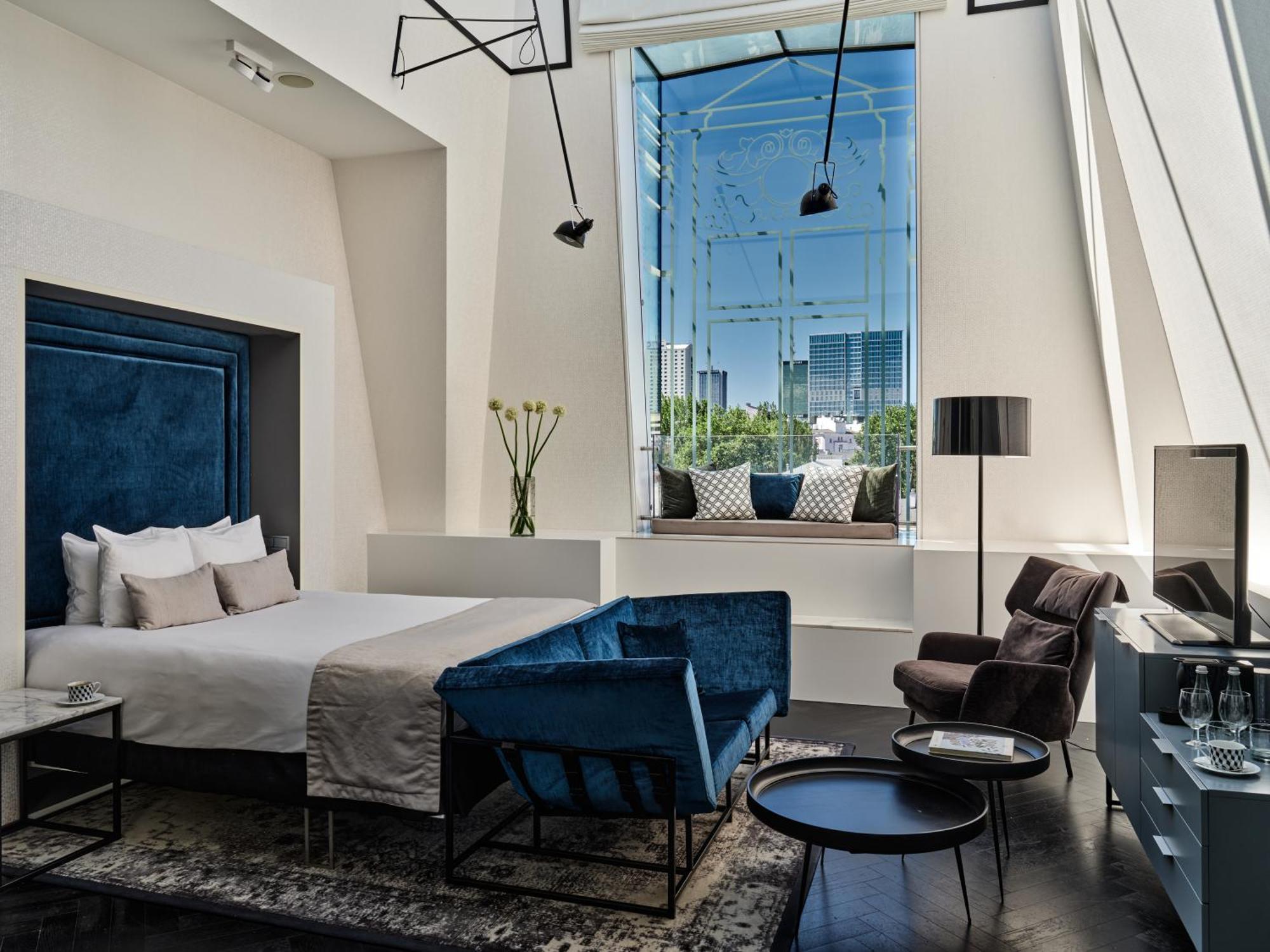 Indigo Nowy świat, An Ihg Warszawa