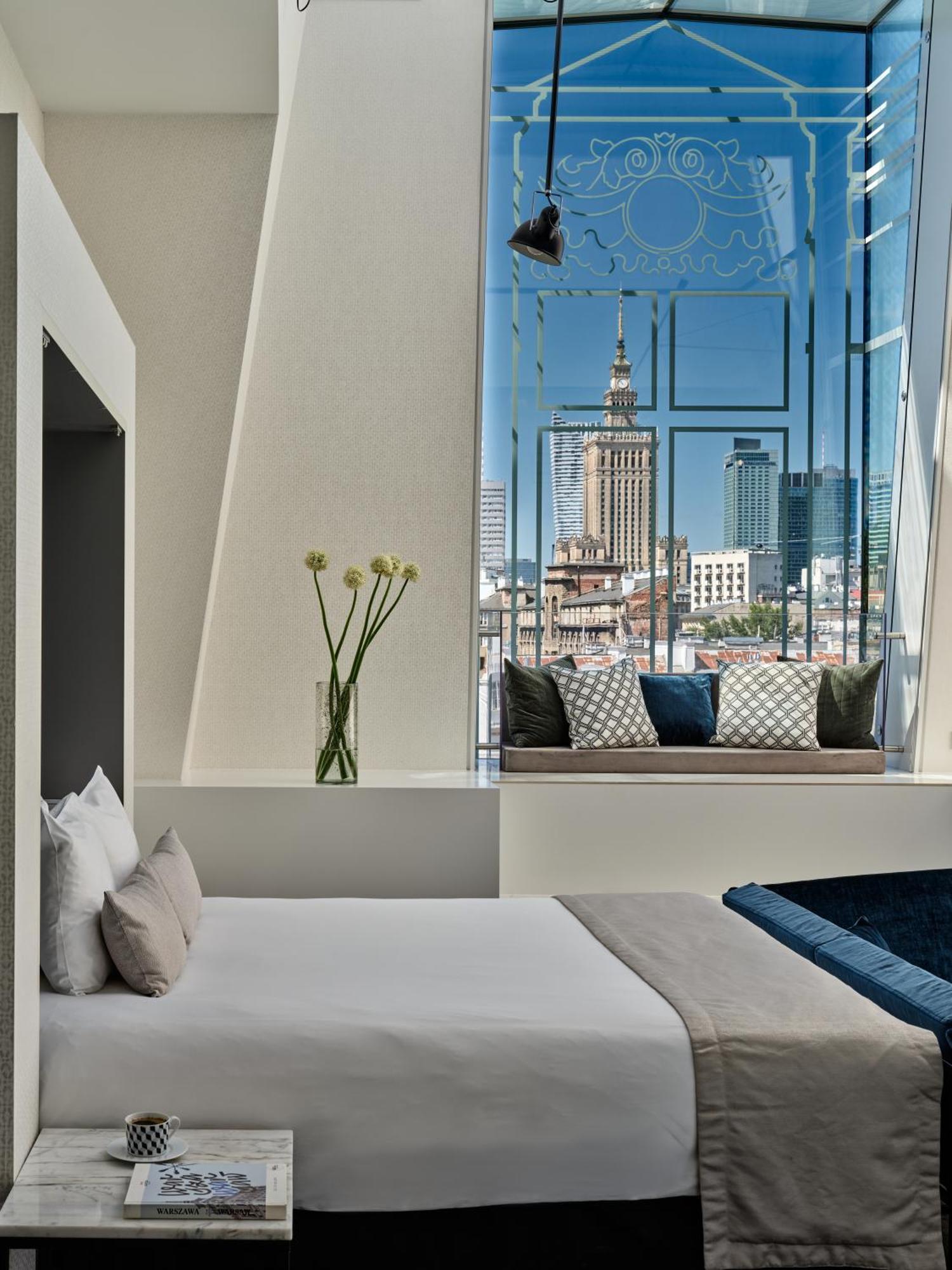 Indigo Nowy świat, An Ihg 4* Warszawa