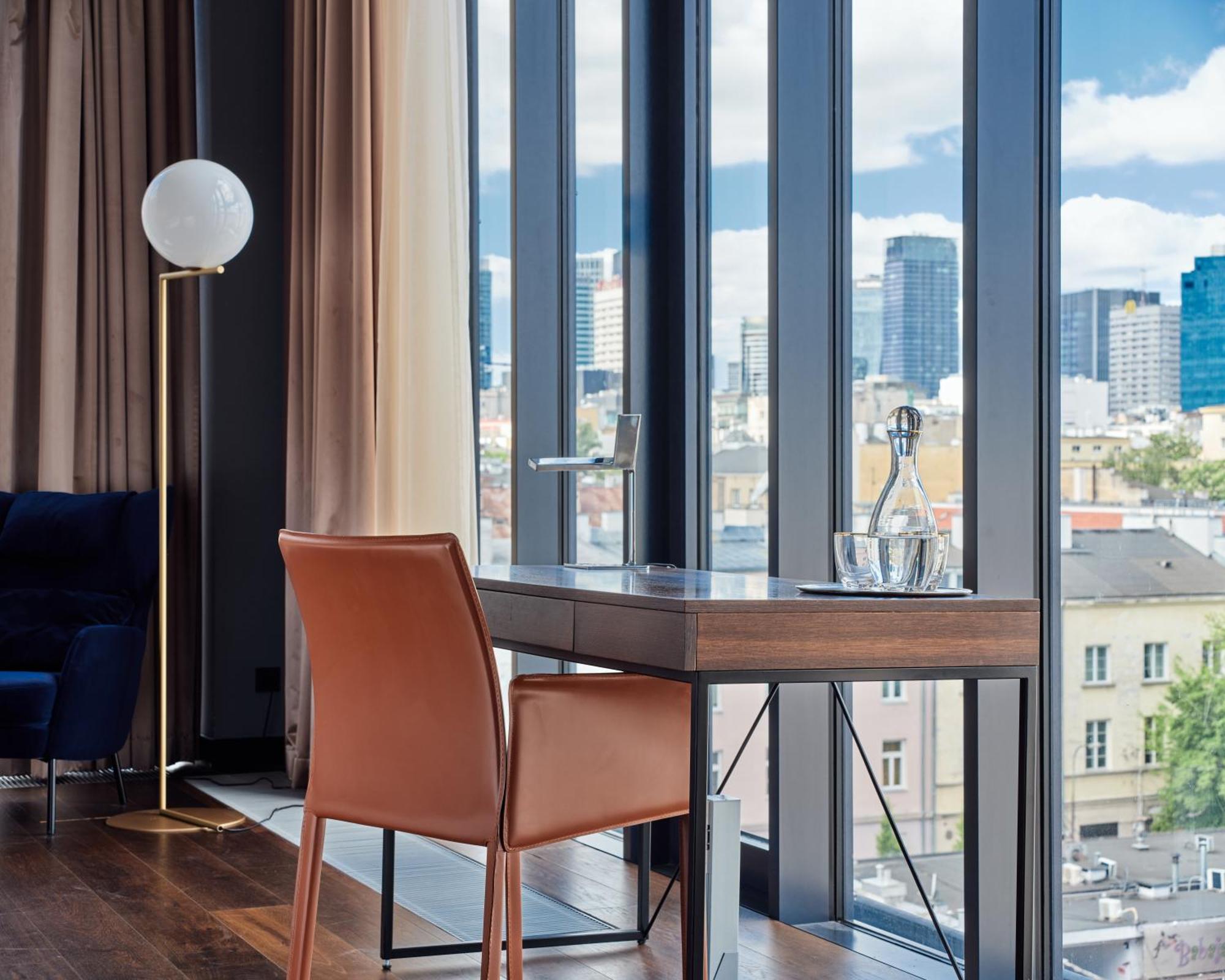 Indigo Nowy świat, An Ihg Warszawa